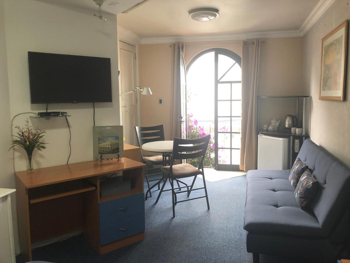 Amplia Habitacion Tipo Ejecutiva Con Bano Y Acceso Privados Toluca Eksteriør bilde